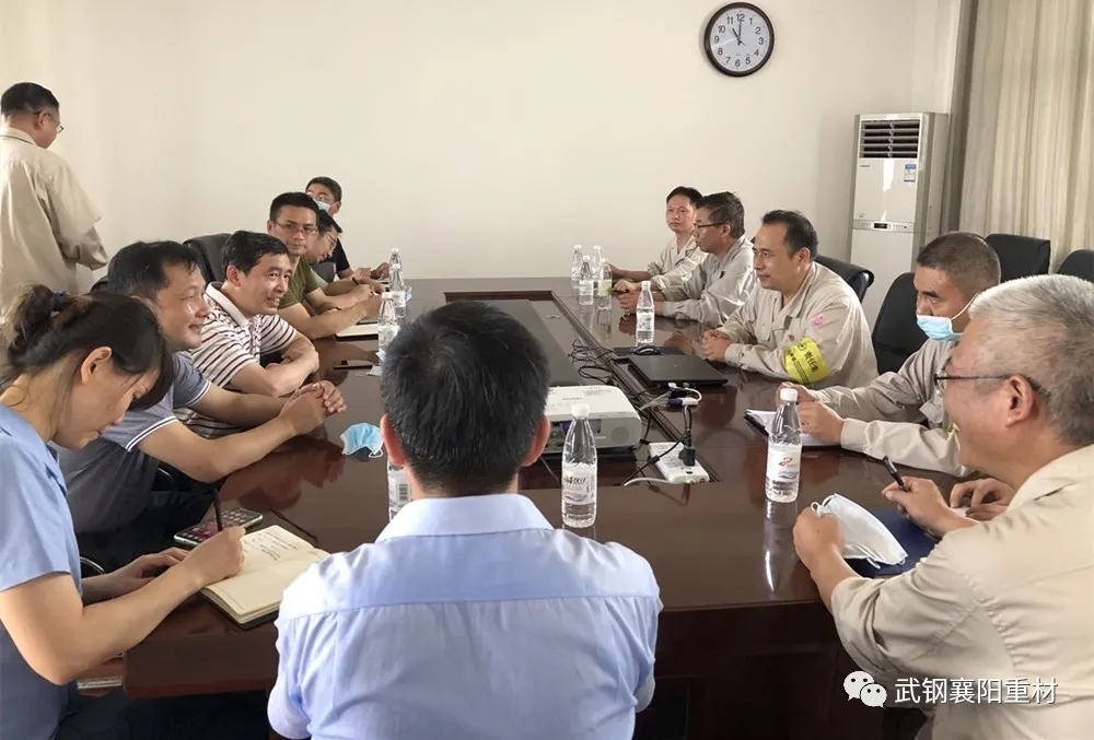 武鋼有限專家來襄調(diào)研指導彈簧鋼開發(fā)生產(chǎn)