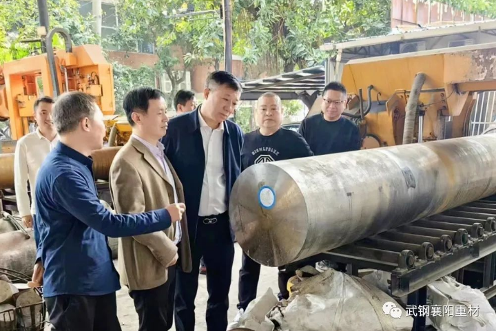 謝成付、張超率隊(duì)拜訪在粵部分重點(diǎn)客戶